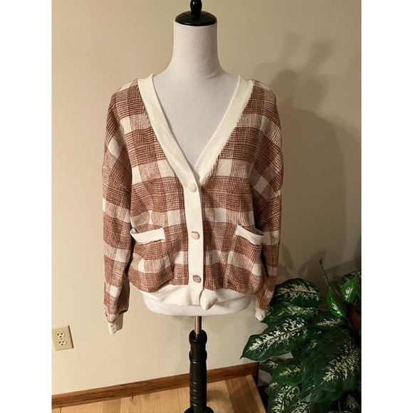 Simplee Plaid Brown and Cream Cardigan - Picture 1 of 6
